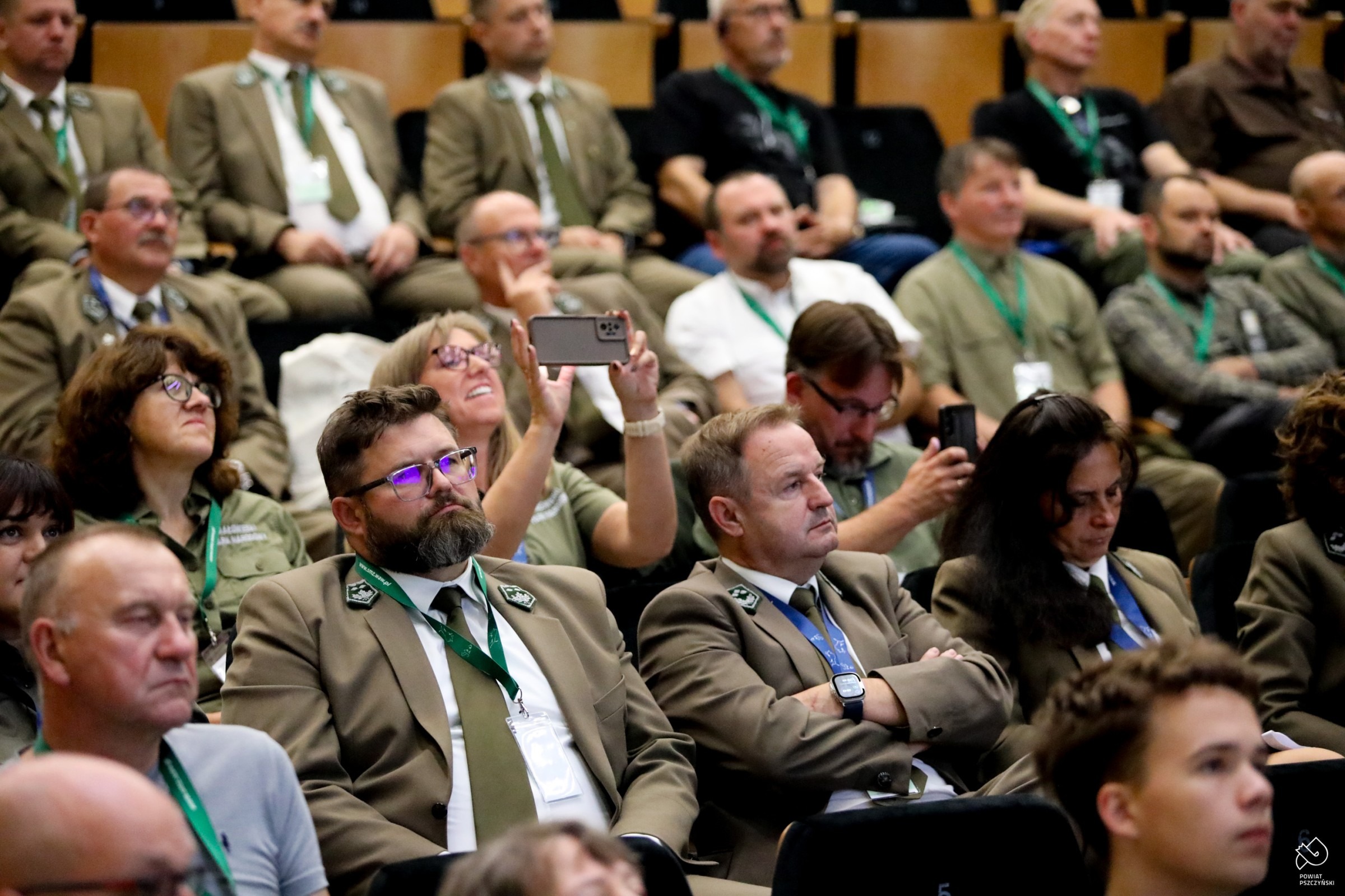 Uczestnicy 22. Międzynarodowej Konferencji Naukowej o żubrach w Pszczynie Uczestnicy 22. Międzynarodowej Konferencji Naukowej o żubrach w Pszczynie